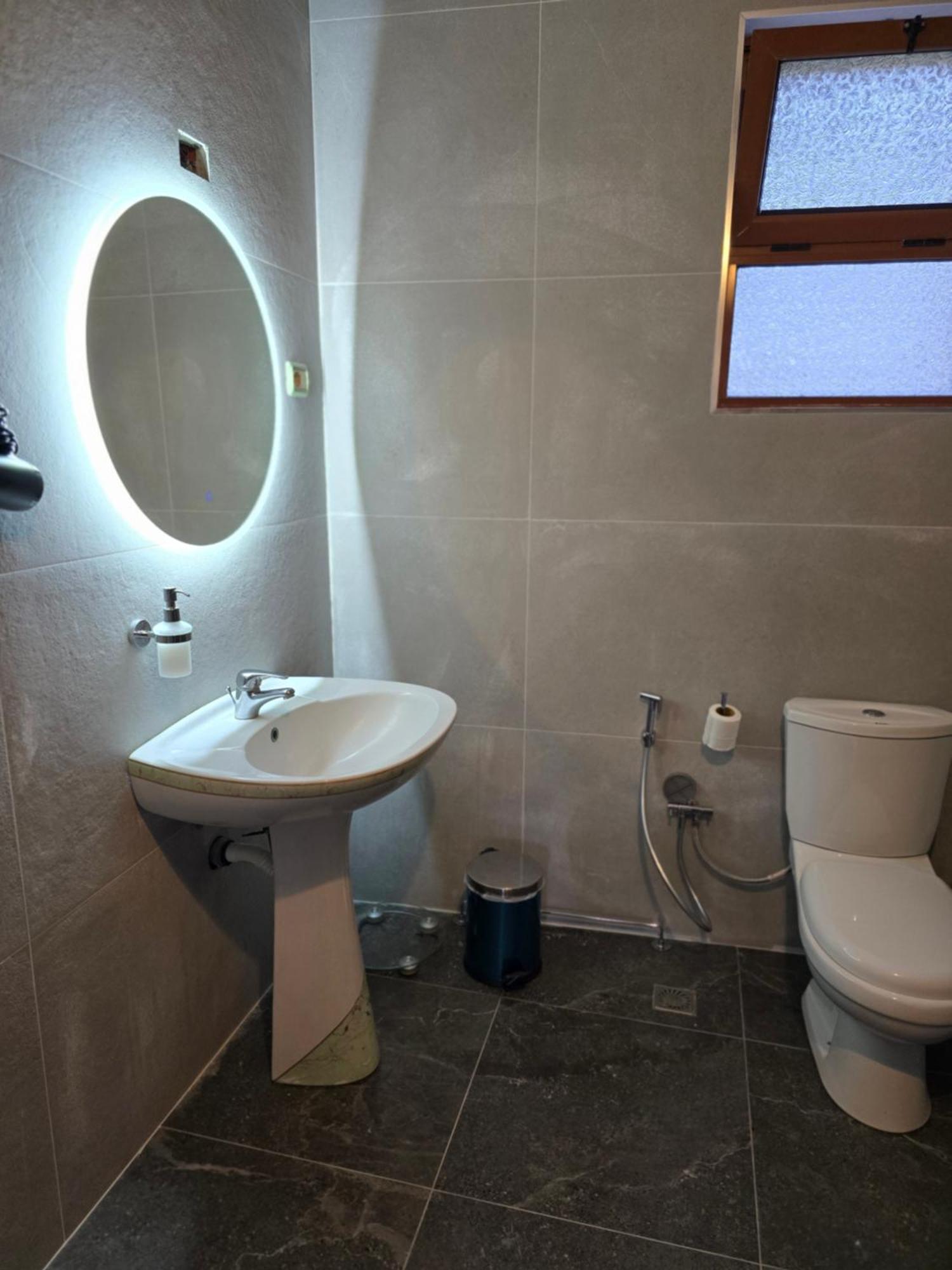 Ferienwohnung Cortina House Berat Kuçova Exterior foto