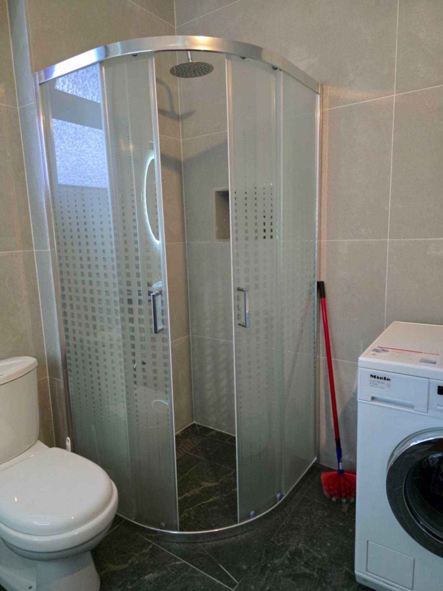 Ferienwohnung Cortina House Berat Kuçova Exterior foto